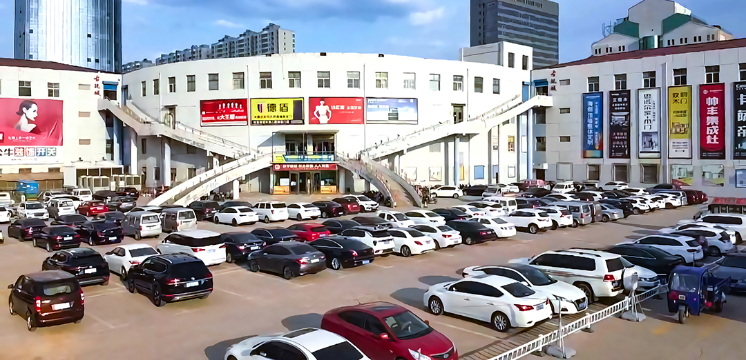 停車(chē)場(chǎng)清晰1.jpg